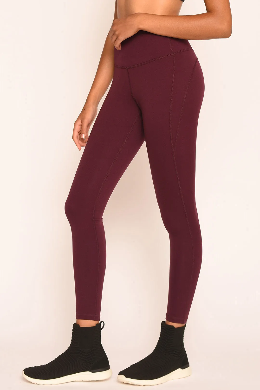 Booty Lifting Ultra Lightweight Stretchy Legging 25"