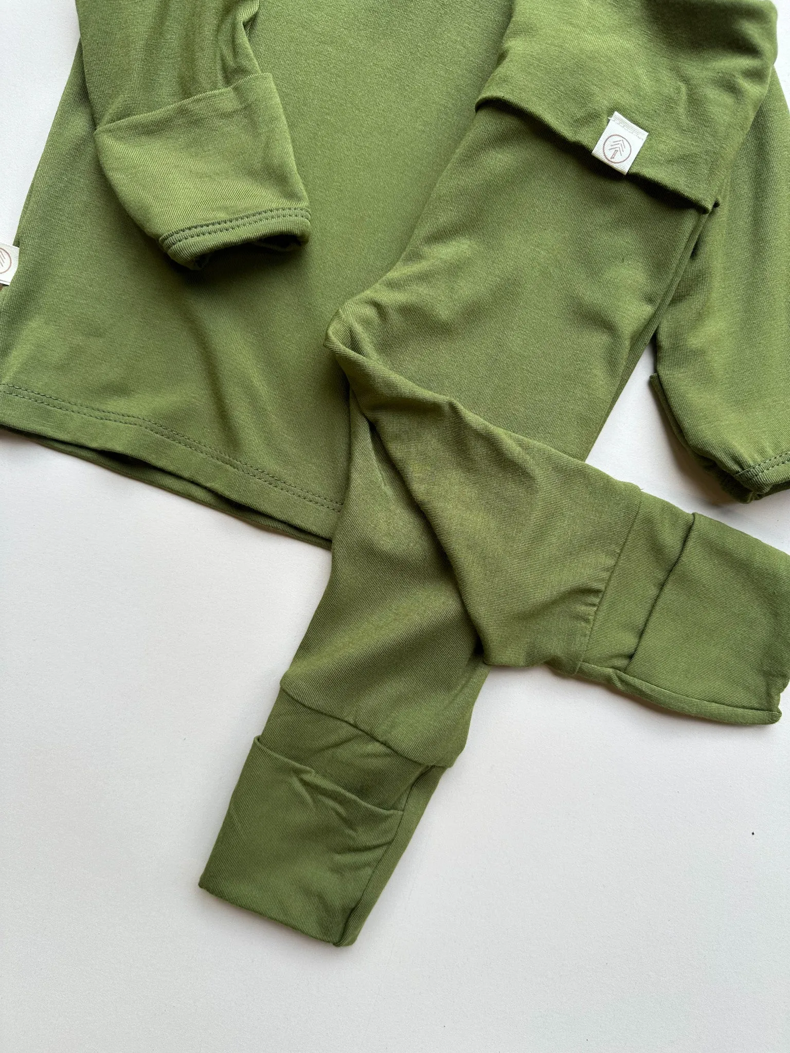 Fold-Over Footie Bamboo Leggings | Olive