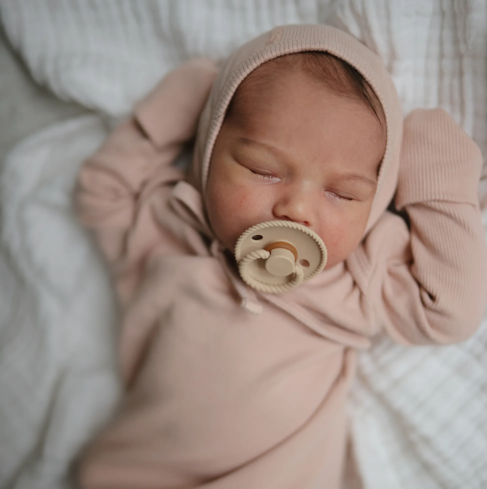 FRIGG Rope Latex Baby Pacifier 2-Pack Cream Night/Twilight Mauve Night